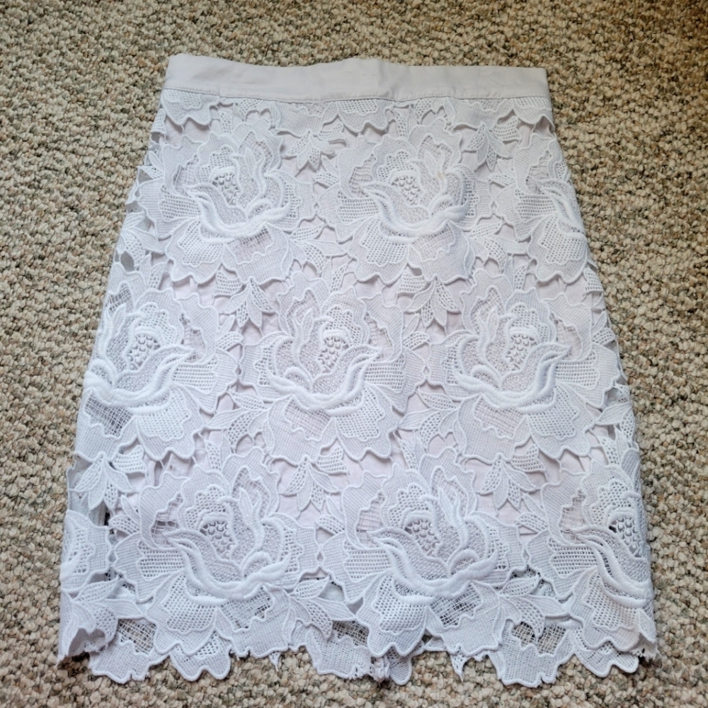 White lace skirt